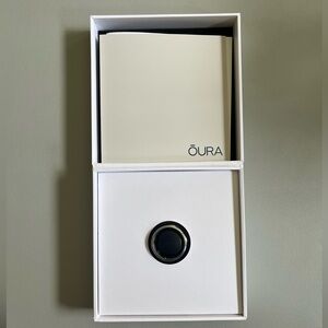 Oura Ring Gen3 Heritage Silver US 9